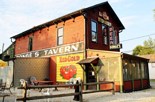 Bonge's Tavern in Perkinsville, Indiana Exterior